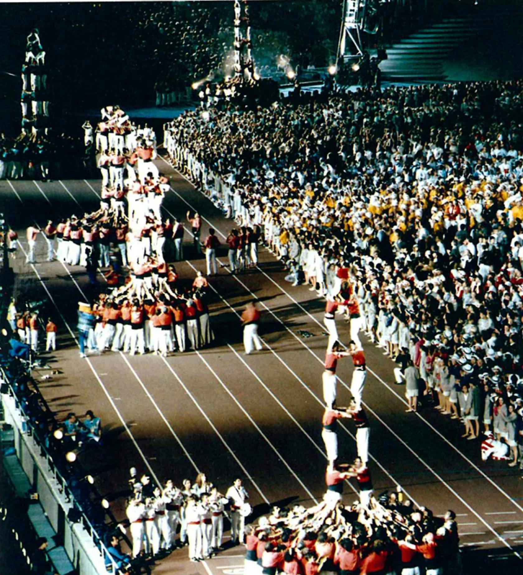 Castells a la inauguració dels Jocs Olímpics 1992