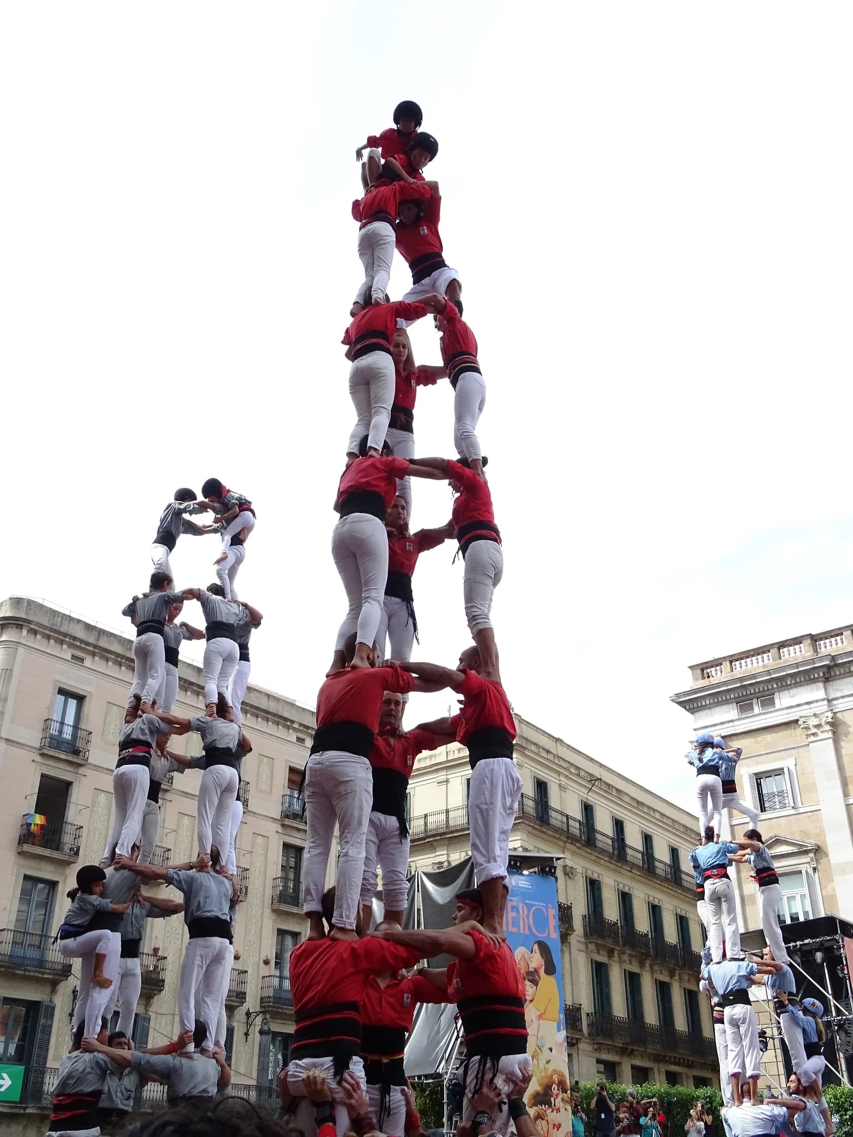 3 de 8 descarregat pels Castellers de Barcelona a la Mercè de Colles Locals