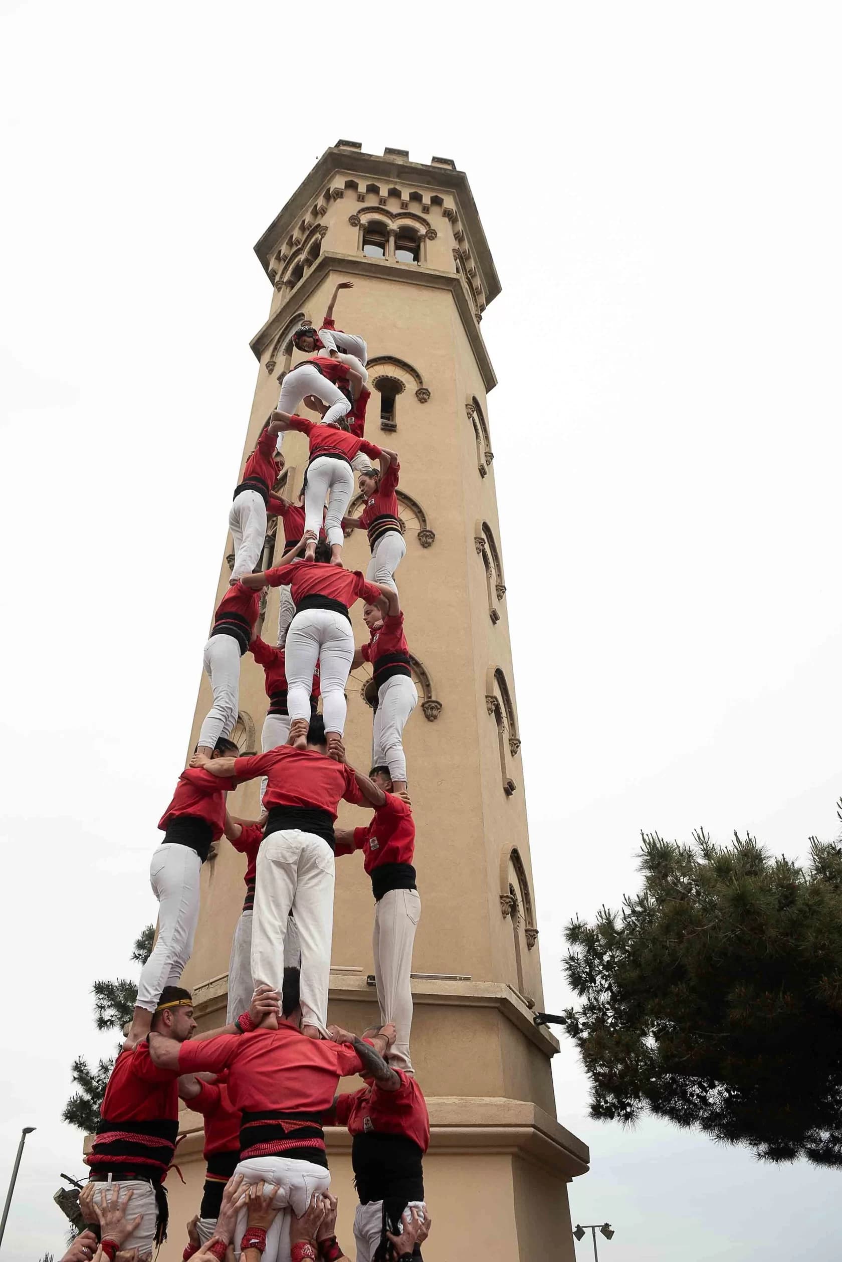 Diada de primavera dels Castellers de Cornellà 2025