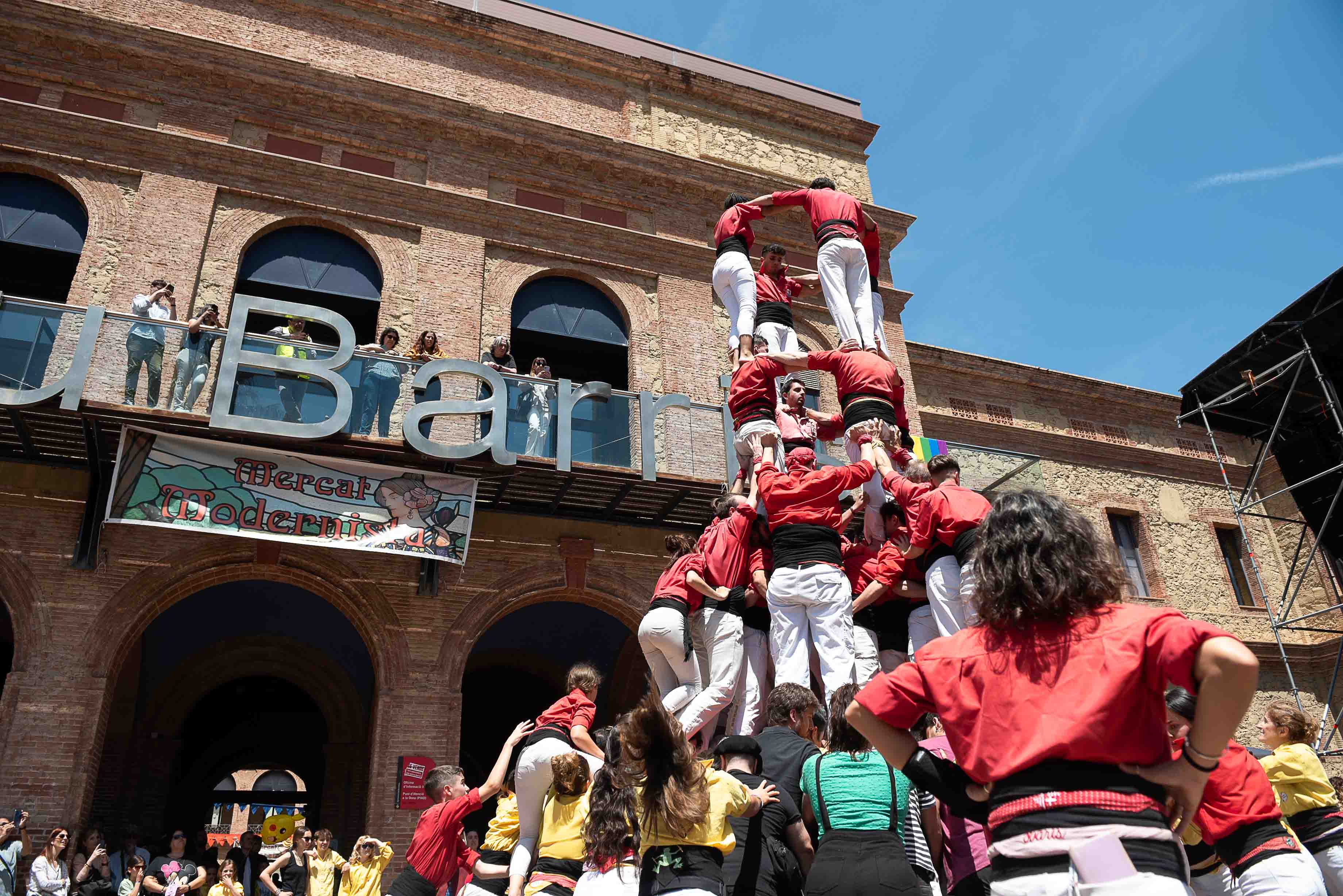 Nou Barris 19.05 (@tomas.cajueiro)-24