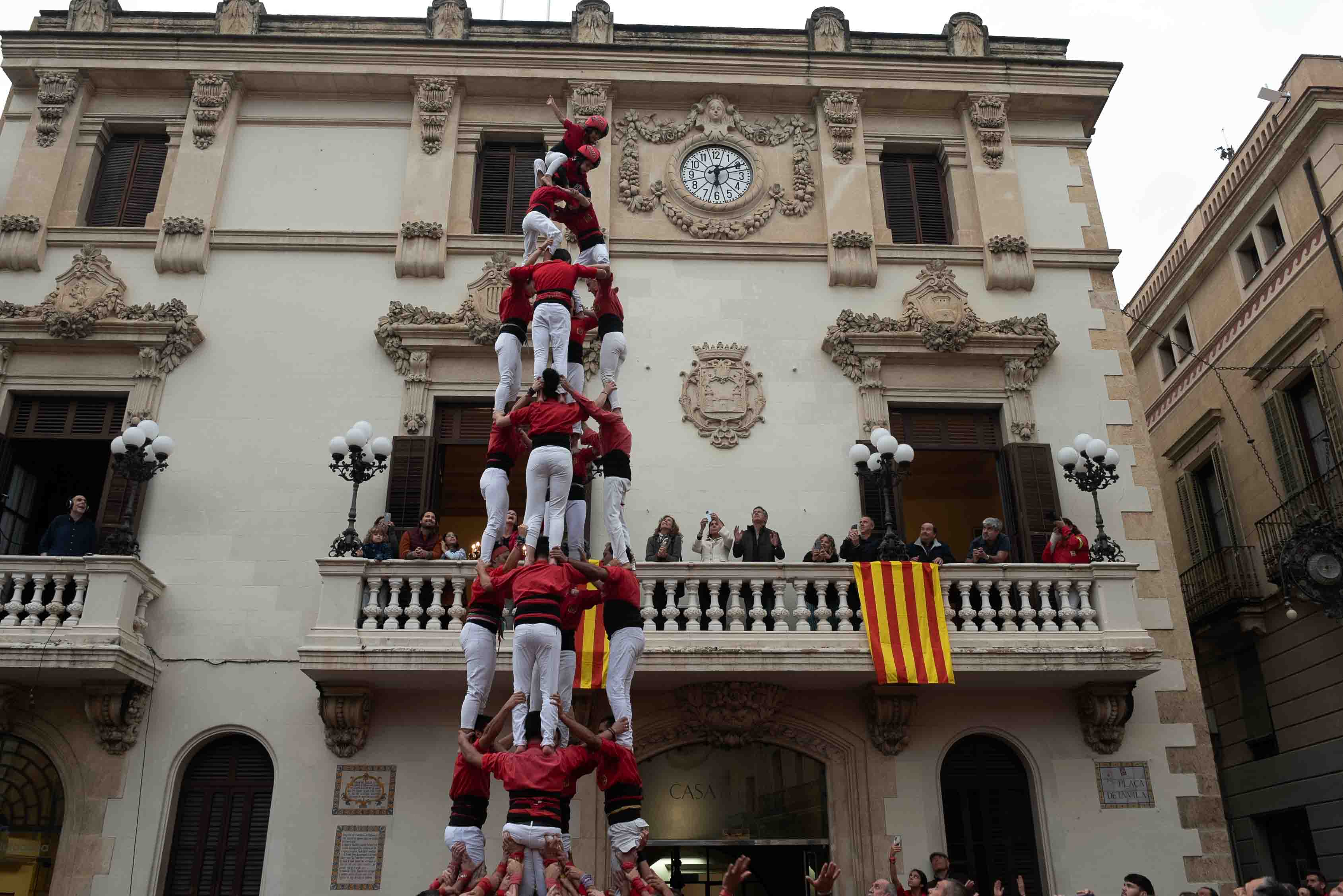 Roser (@tomas.cajueiro)6